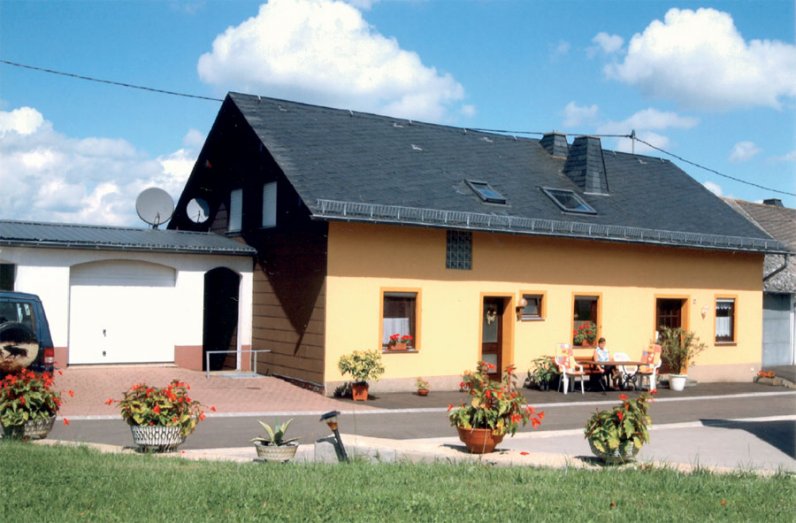 "Ferienlandhaus zur schönen Aussicht" in Berkoth | Eifelhöfe - Urlaub auf dem Bauernhof