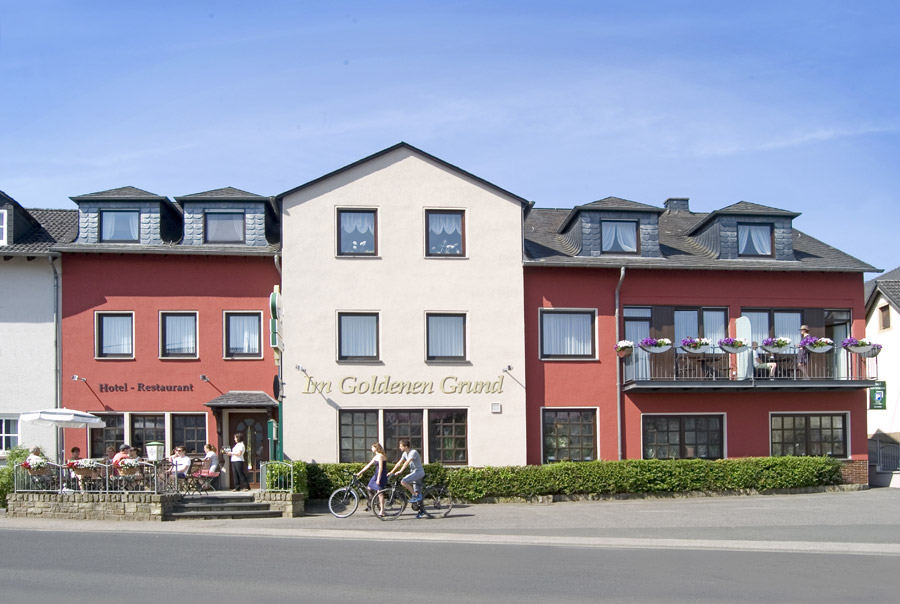 Hotel-Restaurant „Im Goldenen Grund“ in Körperich | Eifelhöfe - Urlaub auf dem Bauernhof