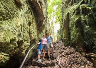Teufelsschlucht © Felsenland Südeifel Tourismus GmbH (Foto: Dominik Ketz) | Eifelhöfe - Urlaub auf dem Bauernhof - Landurlaub in der Eifel